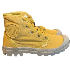 Palladium Women's Yellow Hi Top Sneakers Pampa Hi V Honey Gold Size 8 Medium